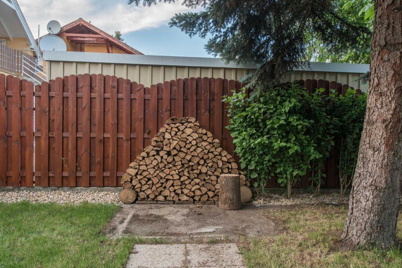 Hajdu Apartman 3. Hajduszoboszlo Luaran gambar